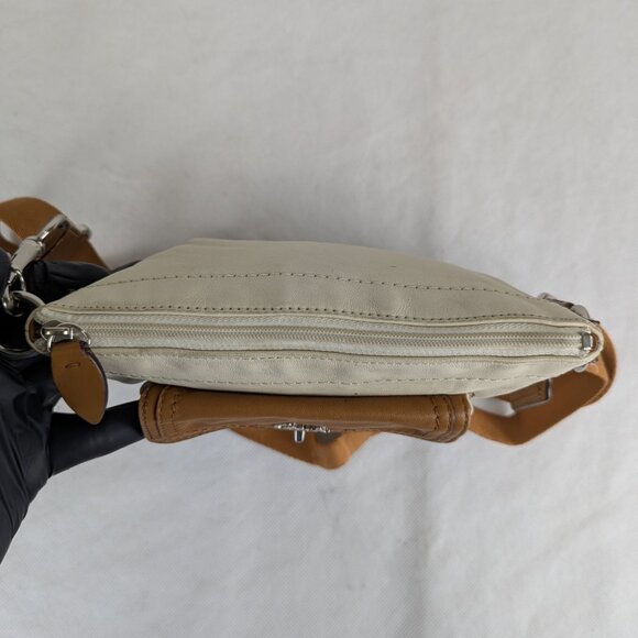 Authentic Coach Park Ivory Brown Leather Swing-pack Cross-body Bag - Picture 9 of 16
